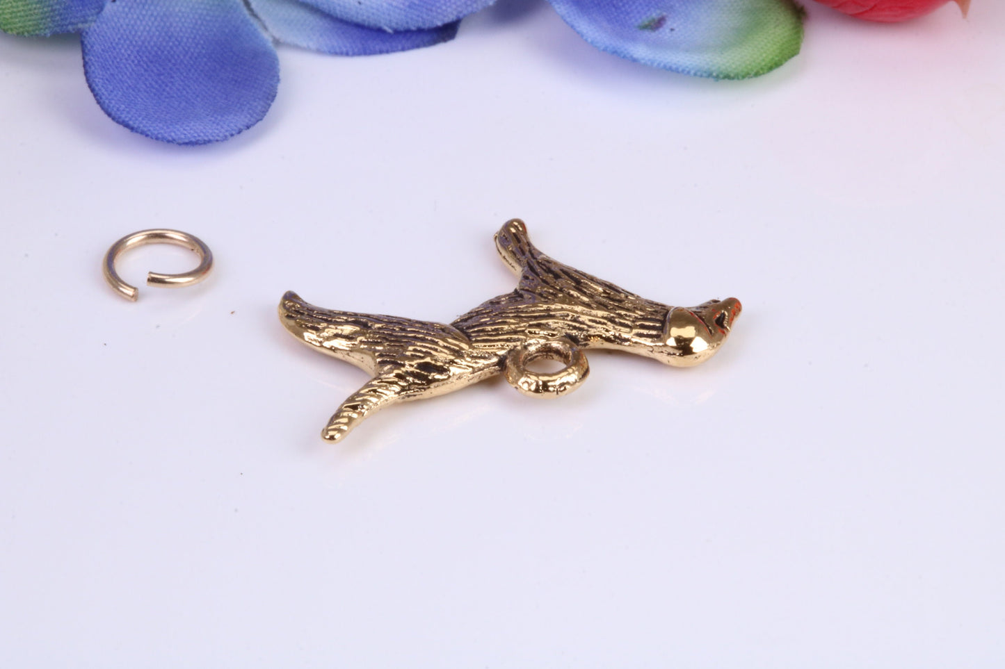 Pointer Dog Charm, Traditional Charm, Made from Solid Cast Yellow Gold, British Hallmarked