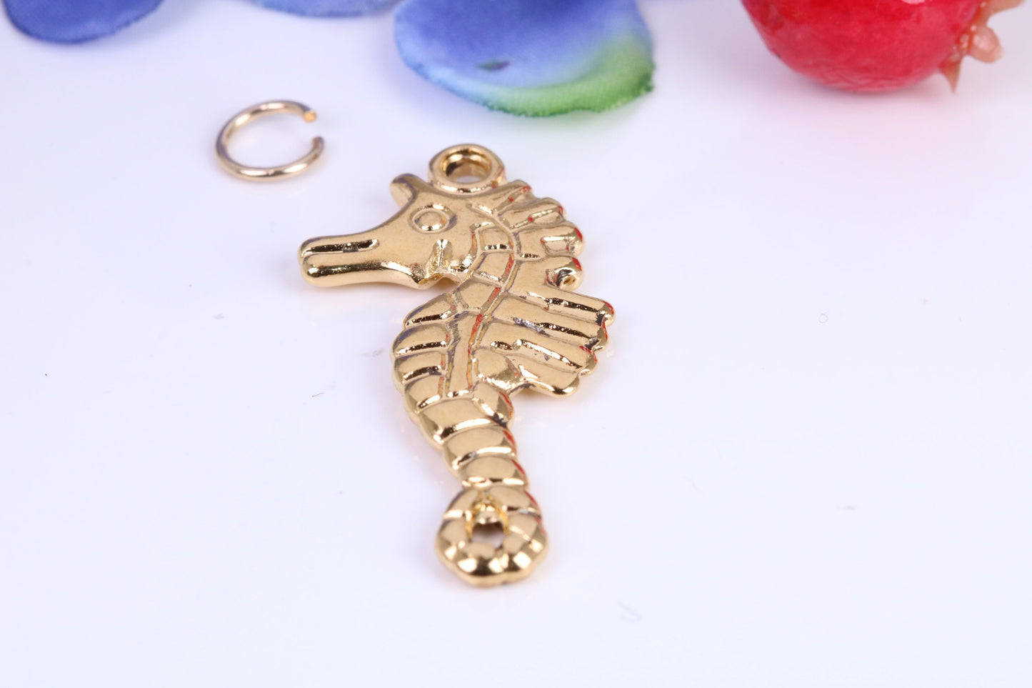 Seahorse Charm, Traditional Charm, Made from Solid Cast Yellow Gold, British Hallmarked