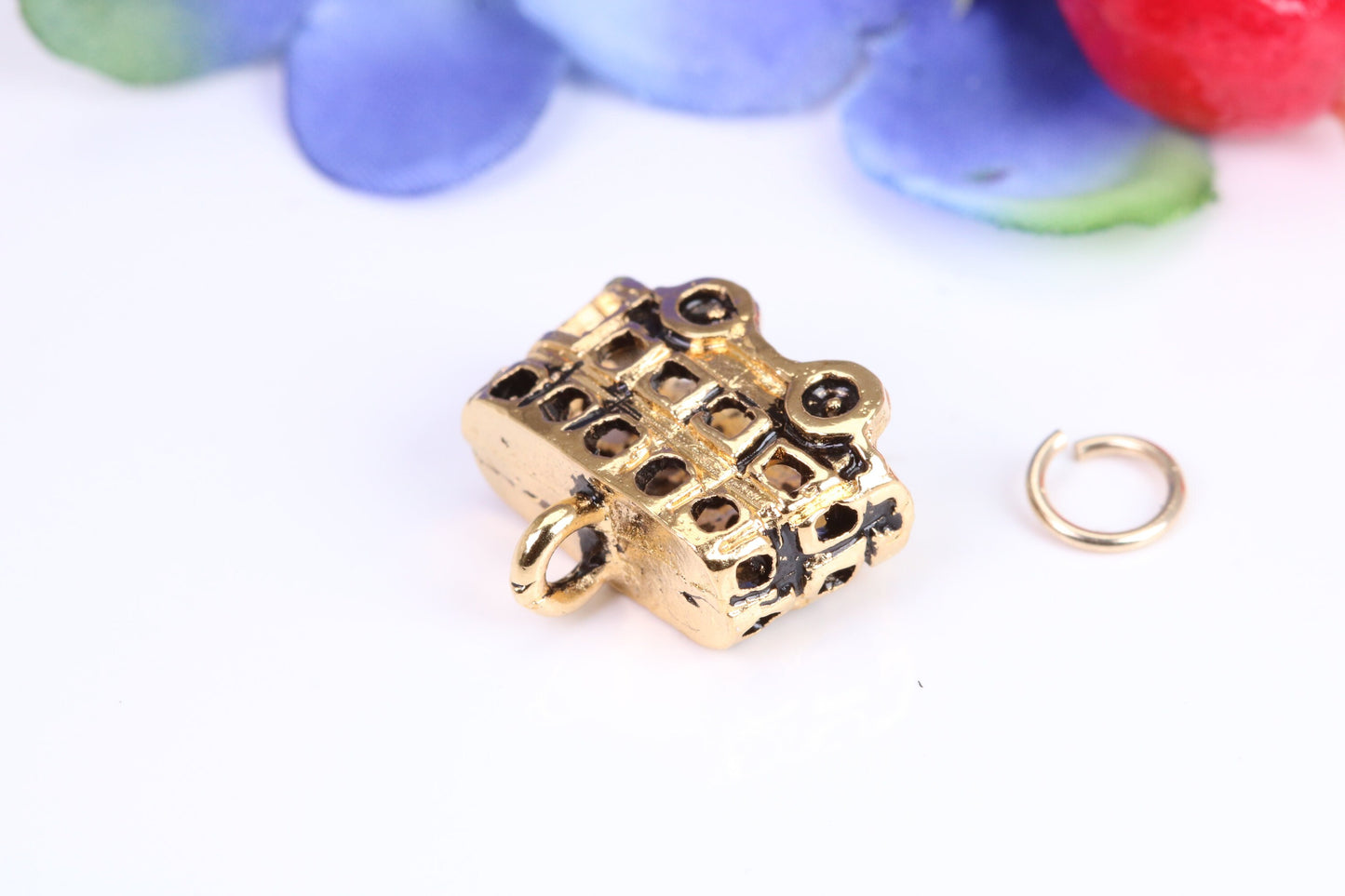 London Bus Charm, Traditional Charm, Made from Solid Cast Yellow Gold, British Hallmarked