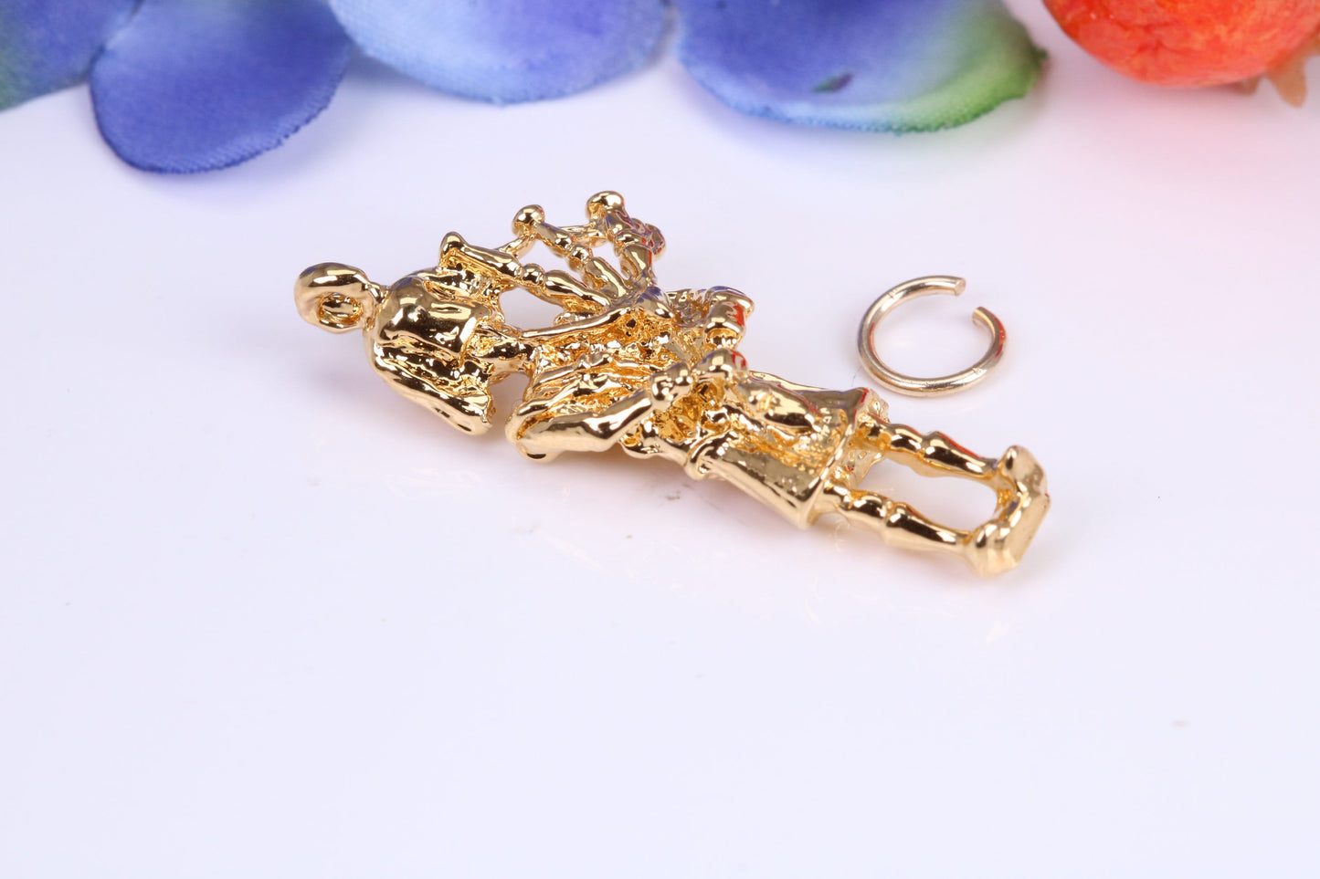 Scottish Bagpiper Charm, Traditional Charm, Made from Solid Cast Yellow Gold, British Hallmarked