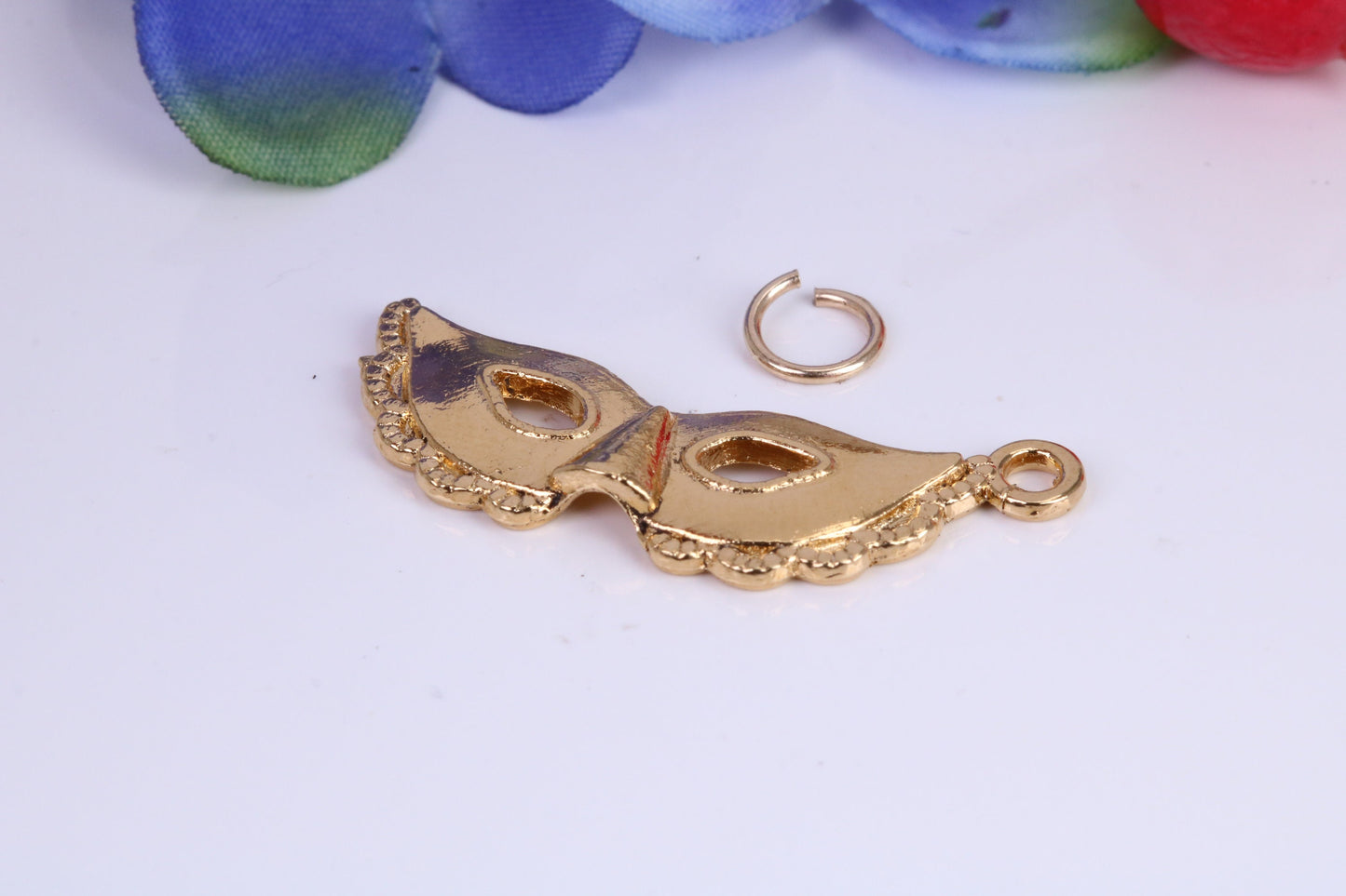 Pantomime Mask Charm, Traditional Charm, Made from Solid Cast Yellow Gold, British Hallmarked