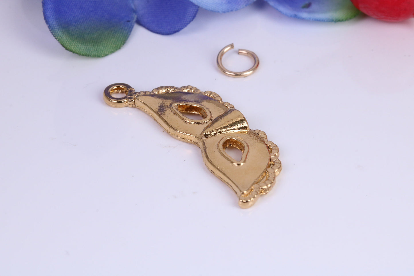 Pantomime Mask Charm, Traditional Charm, Made from Solid Cast Yellow Gold, British Hallmarked