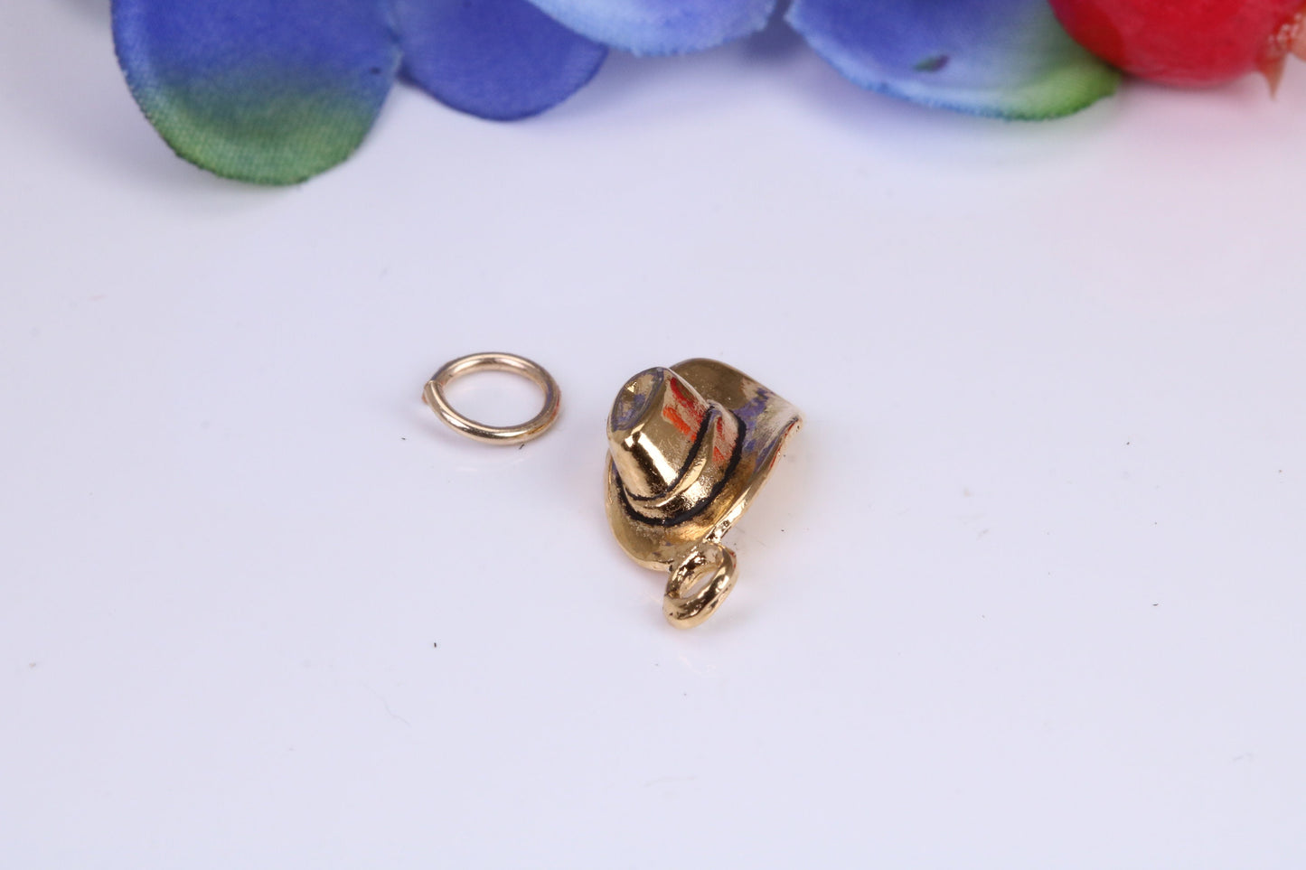 Cowboy Hat Charm, Traditional Charm, This charm is made from solid cast Yellow Gold British Hallmarked