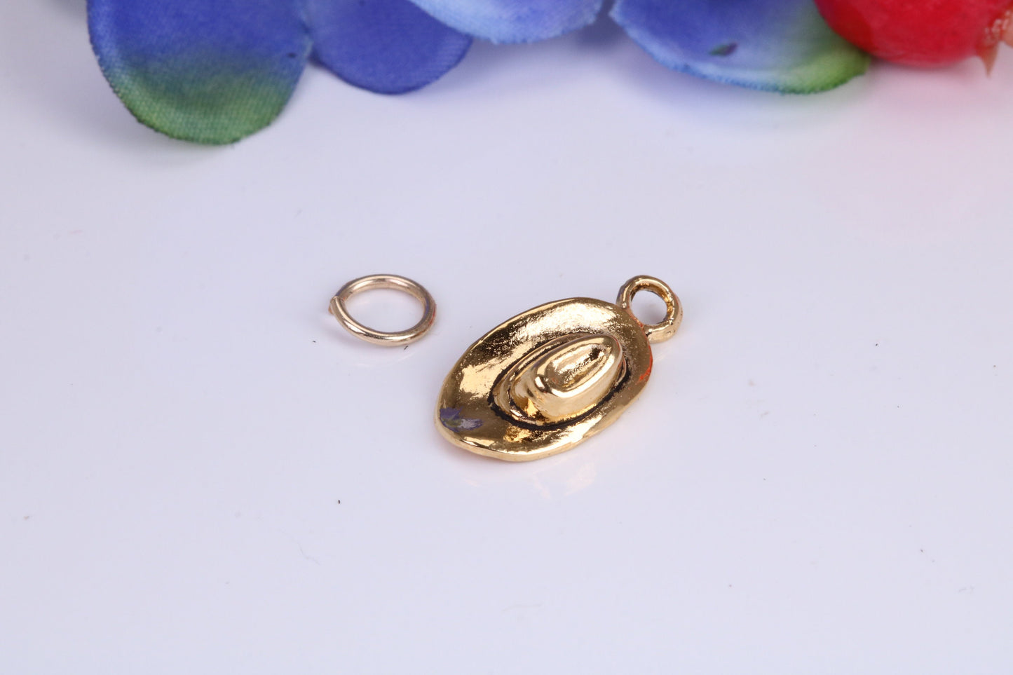 Cowboy Hat Charm, Traditional Charm, This charm is made from solid cast Yellow Gold British Hallmarked
