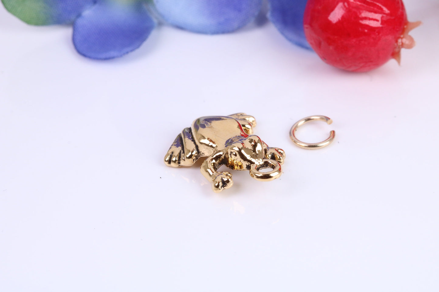 Frog Charm, Traditional Charm, Made from Solid Cast Yellow Gold, British Hallmarked