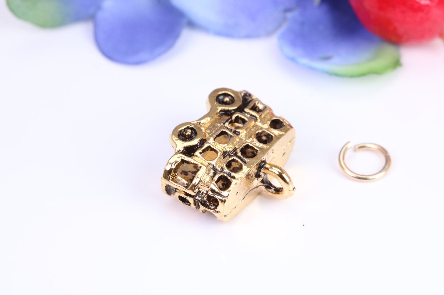 London Bus Charm, Traditional Charm, Made from Solid Cast Yellow Gold, British Hallmarked