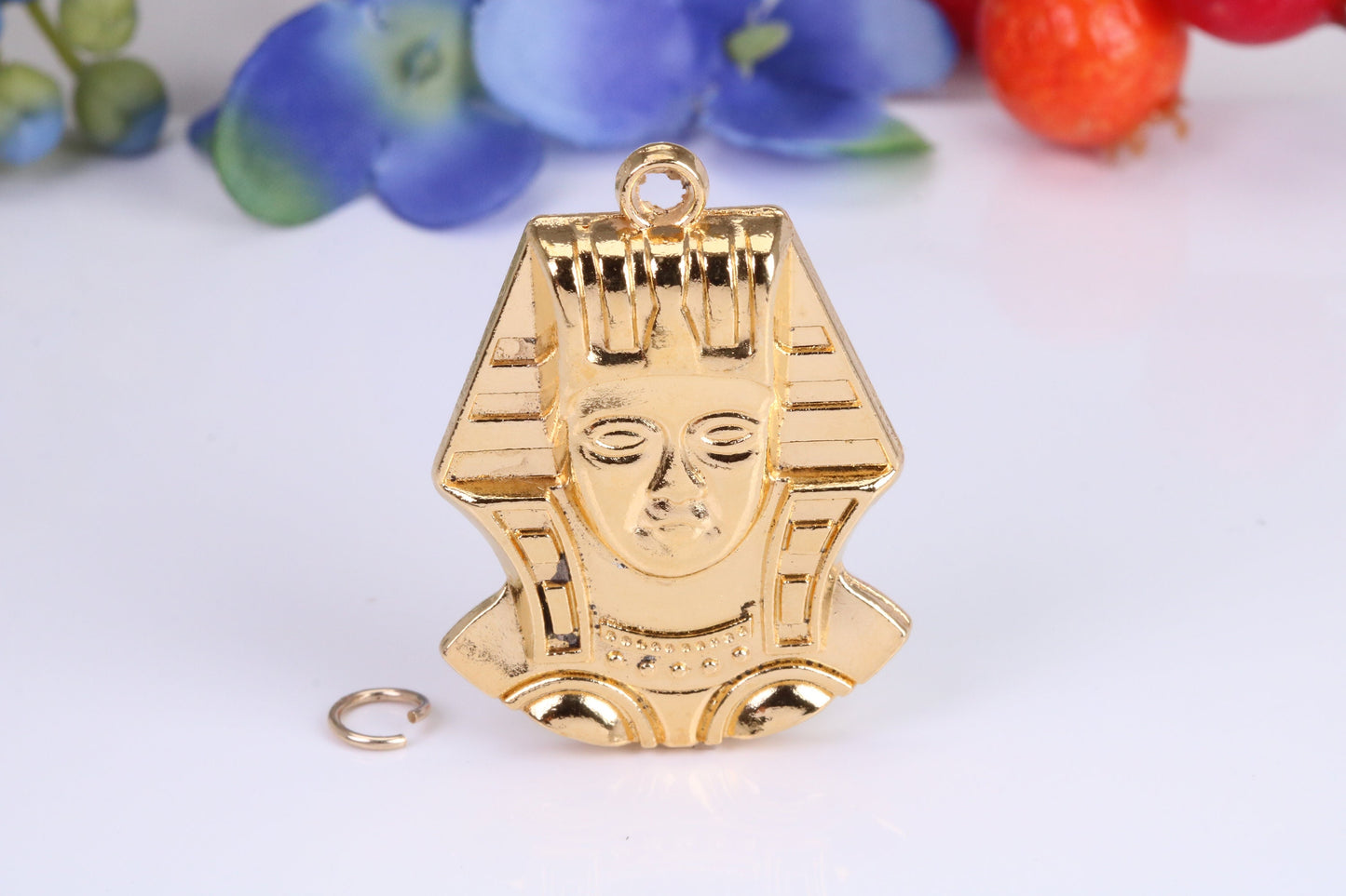 King Tutankhamun Pendant, Made from Solid Cast Yellow Gold, British Hallmarked