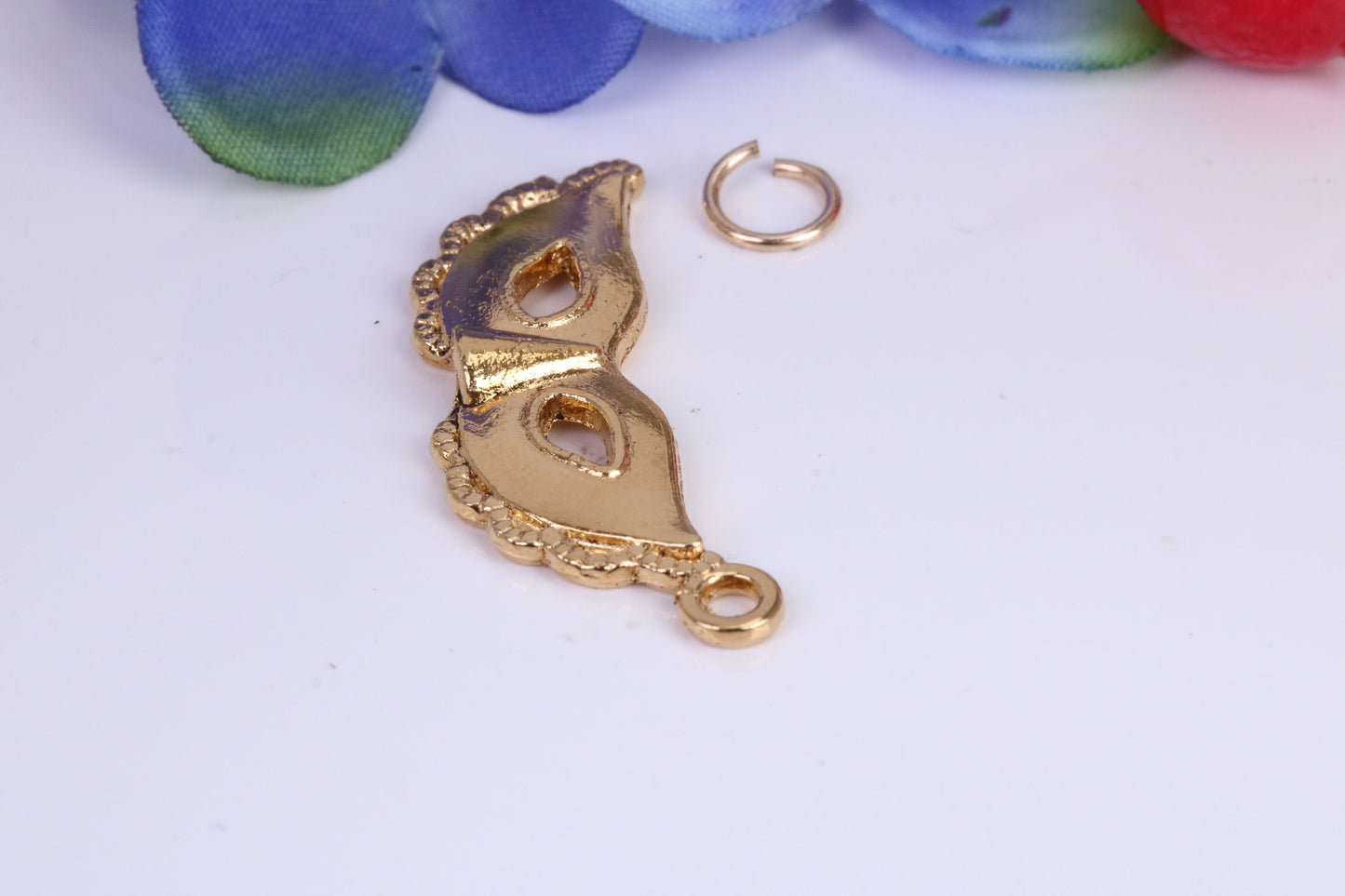 Pantomime Mask Charm, Traditional Charm, Made from Solid Cast Yellow Gold, British Hallmarked