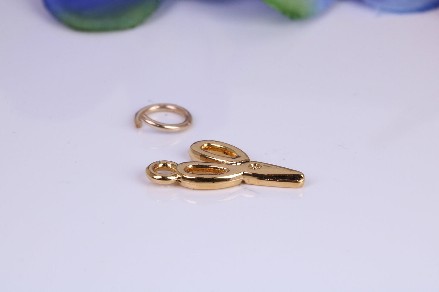 Scissor Charm, Traditional Charm, Made from Solid Cast Yellow Gold, British Hallmarked