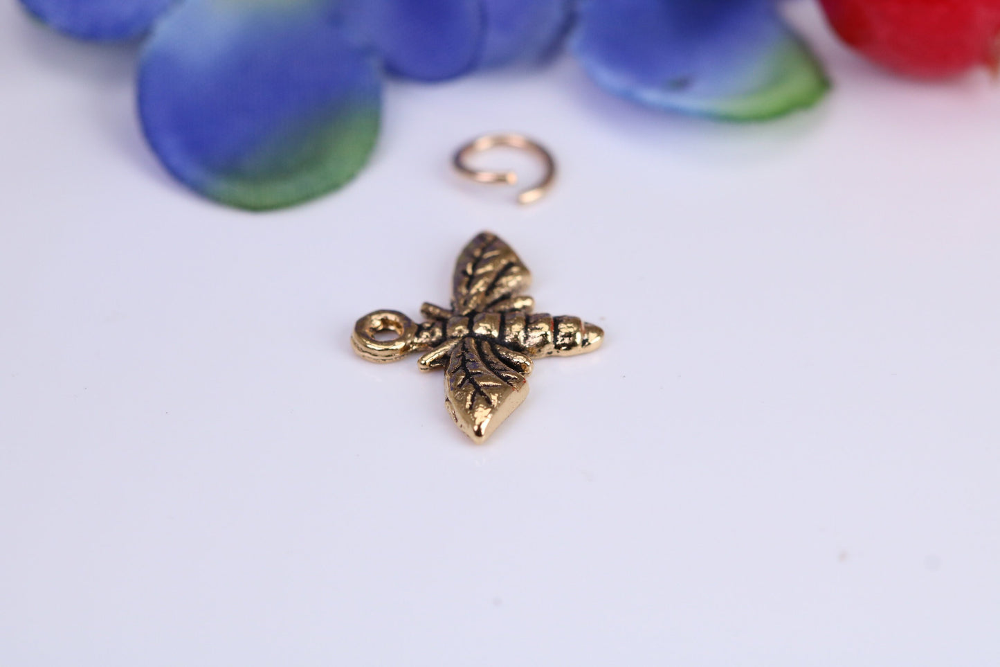 Wasp Charm, Traditional Charm, Made from Solid Cast Yellow Gold, British Hallmarked