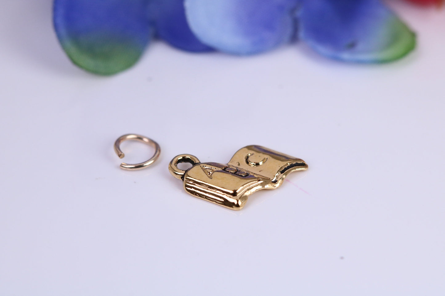 Reading Book Charm, Traditional Charm, Made from Solid Cast Yellow Gold, British Hallmarked