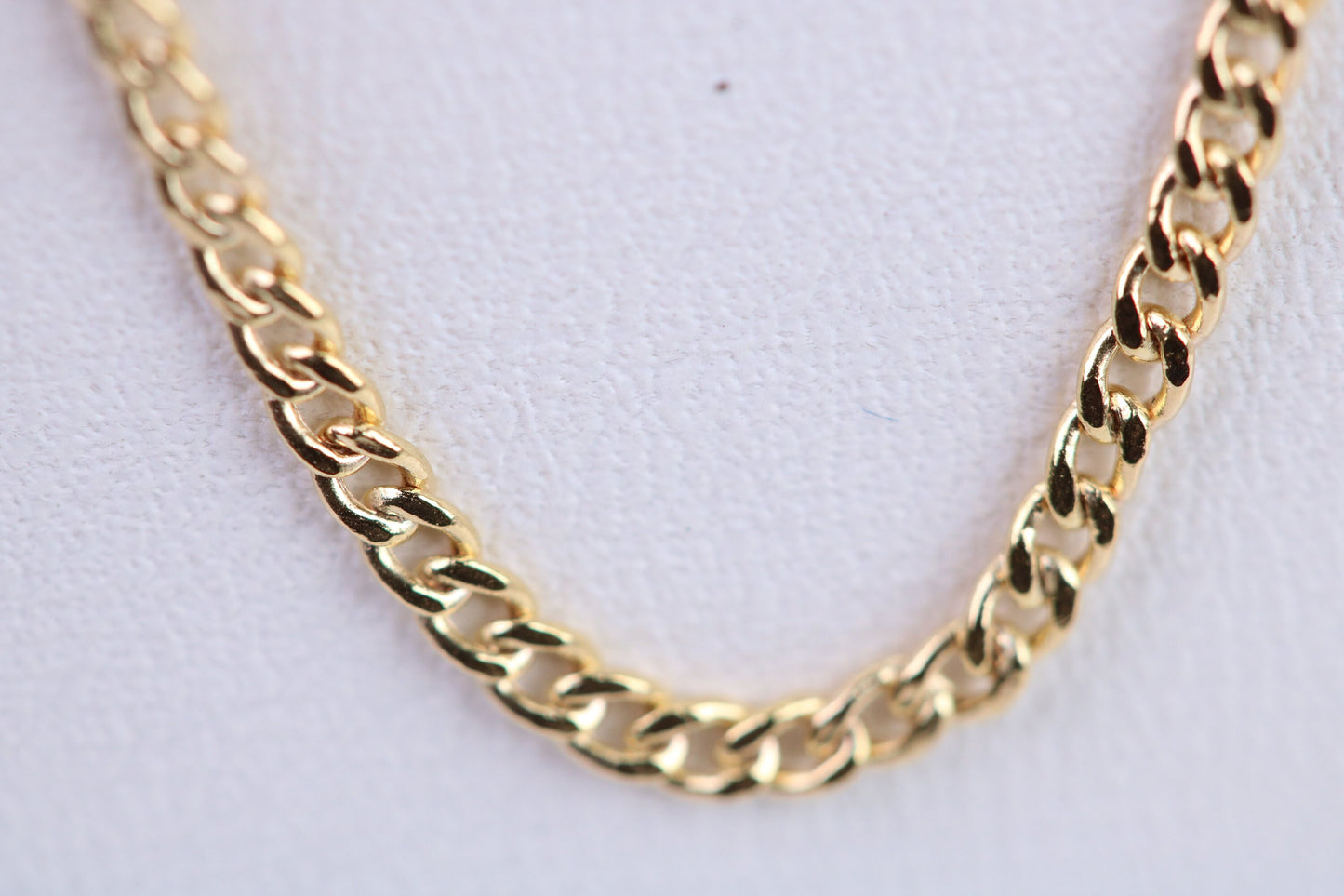 Flat Diamond cut Curb Link Chain, 9ct Yellow Gold, 18 Inches Long, British Hallmarked