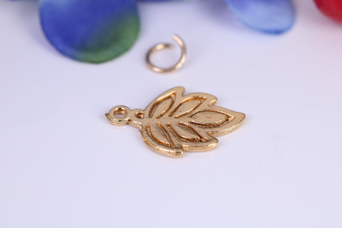 Leaf Charm, Traditional Charm, Made from Solid Cast Yellow Gold, British Hallmarked