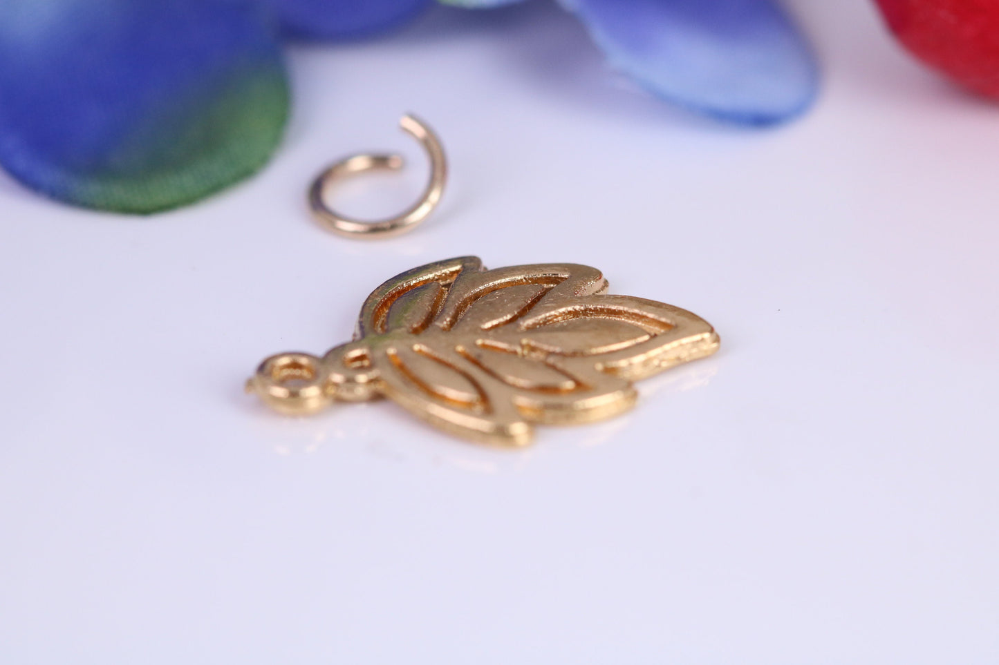 Leaf Charm, Traditional Charm, Made from Solid Cast Yellow Gold, British Hallmarked