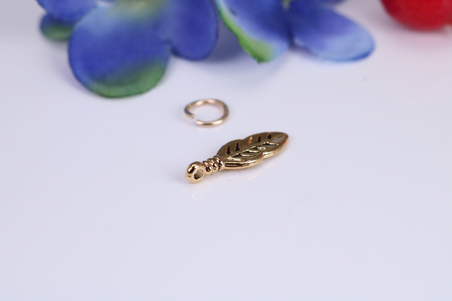Leaf Charm, Traditional Charm, Made from Solid Cast Yellow Gold, British Hallmarked