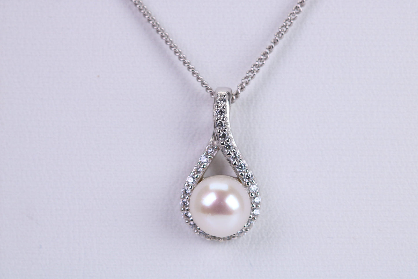 Natural Pearl and Cubic Zirconia set Necklace set in Solid Silver