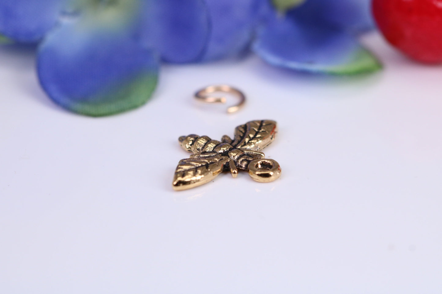 Wasp Charm, Traditional Charm, Made from Solid Cast Yellow Gold, British Hallmarked