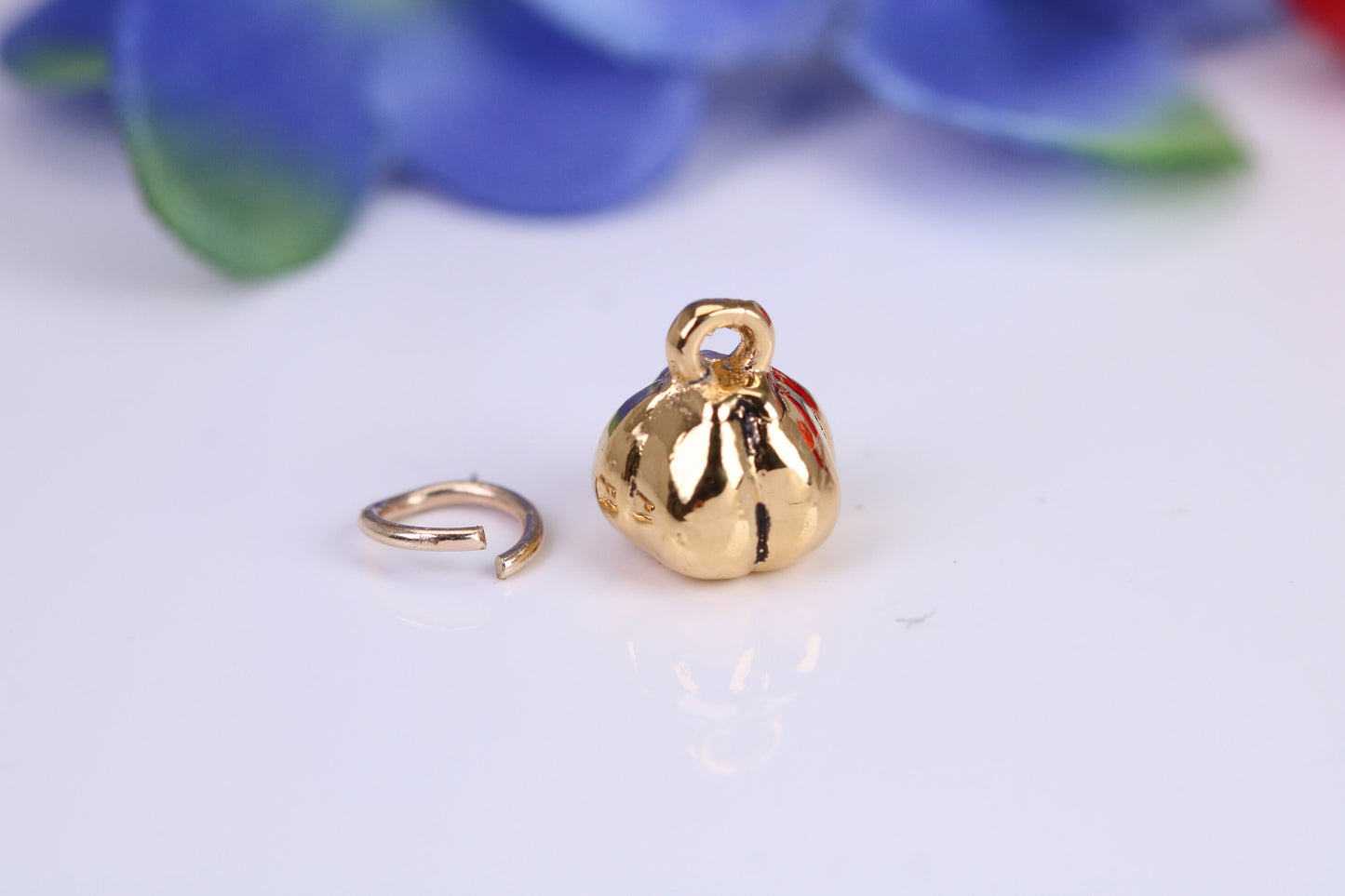Pumpkin Charm, Traditional Charm, Made from Solid Cast Yellow Gold, British Hallmarked