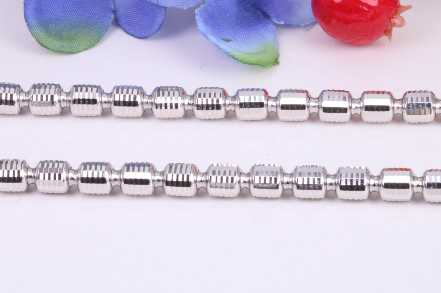 Gents heavy 17 inch Chain, Flat Diamond cut Curb Links, made from solid Sterling Silver, 17 Inches Long x 5 mm wide, British Hallmarked