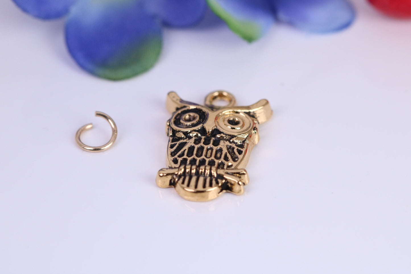Owl Charm, Traditional Charm, Made from Solid Cast Yellow Gold, British Hallmarked