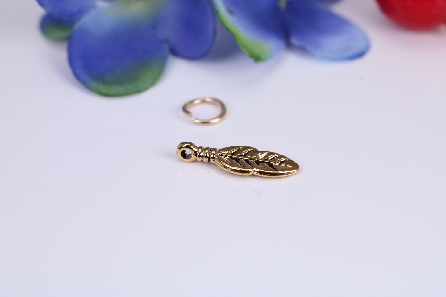 Leaf Charm, Traditional Charm, Made from Solid Cast Yellow Gold, British Hallmarked