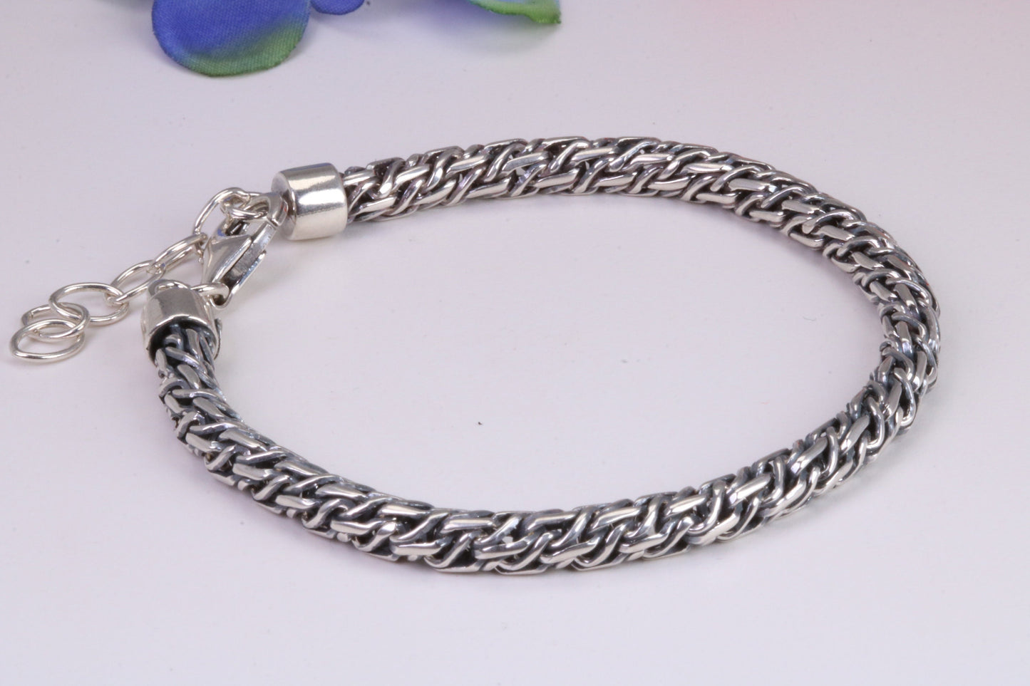 Gents heavy Bracelet, made from solid Sterling Silver, 8.50 Inches Long x 5 mm wide, British Hallmarked