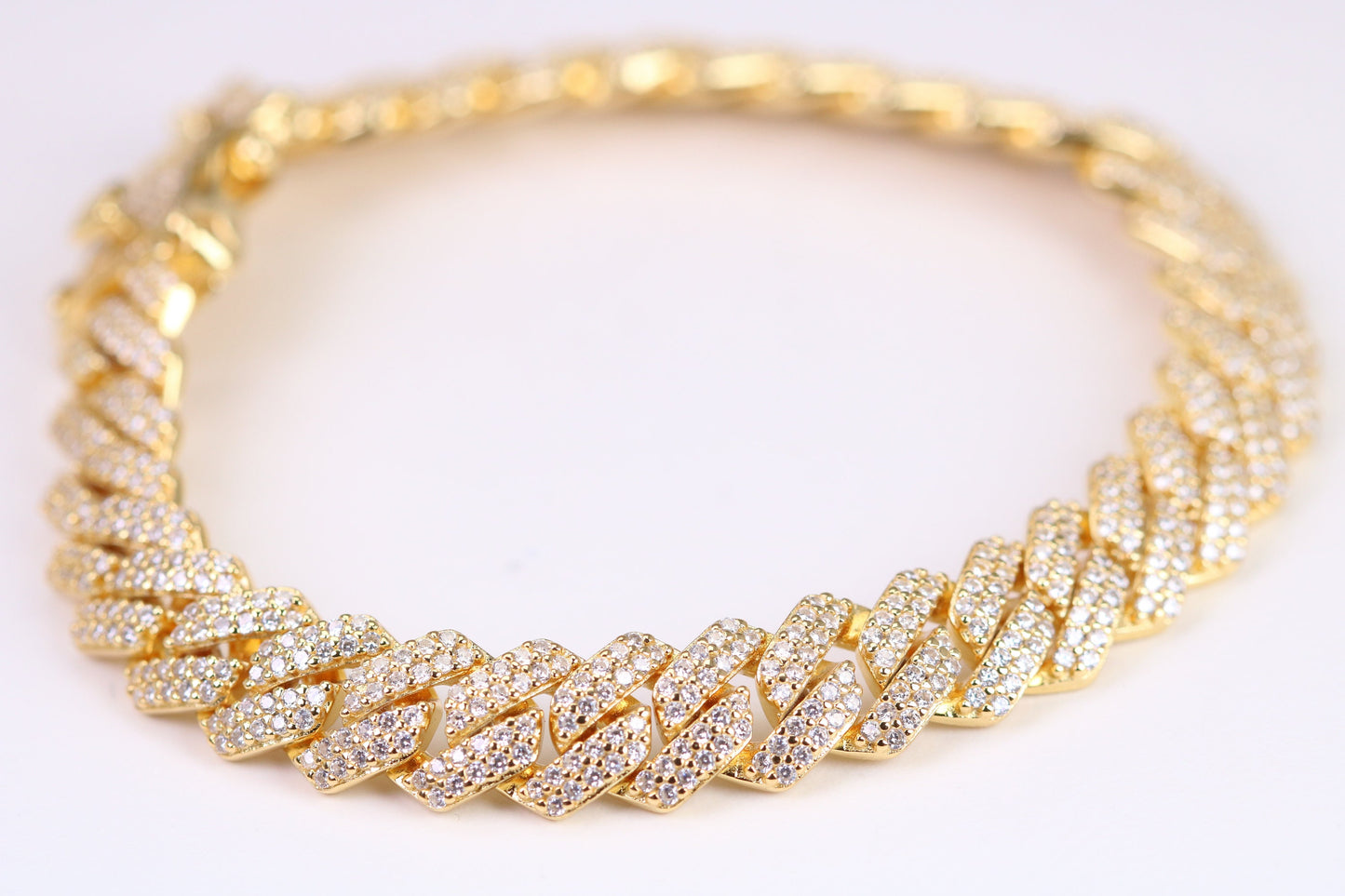 Gents Heavy Curb Link Bracelet, Made from solid Sterling Silver, 8.50 Inches Long and 9 mm Wide, British Hallmarked, 18ct Gold Plated