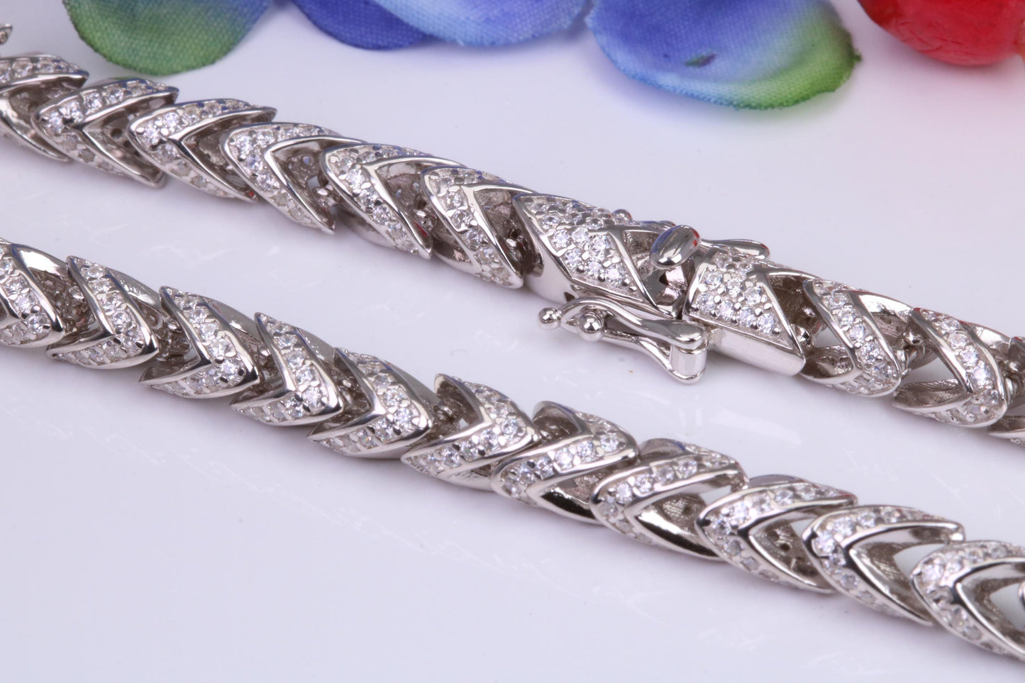 Gents Round Open Link Cubic Zirconia set Bracelet, Made from solid Sterling Silver, 8.50 Inches Long and 5 mm Wide