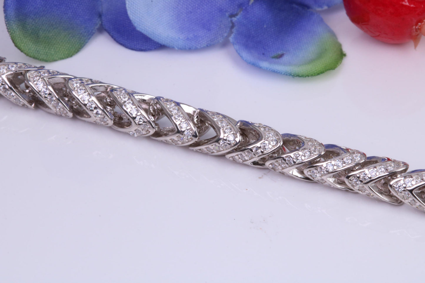 Gents Round Open Link Cubic Zirconia set Bracelet, Made from solid Sterling Silver, 8.50 Inches Long and 5 mm Wide