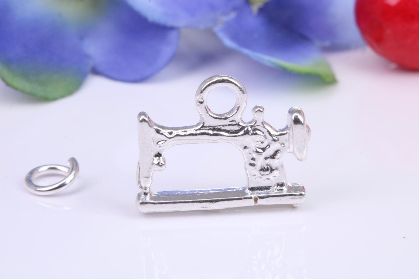 Vintage Sewing Machine Charm, Traditional Three Dimensional Charm, Made from Solid Cast Silver