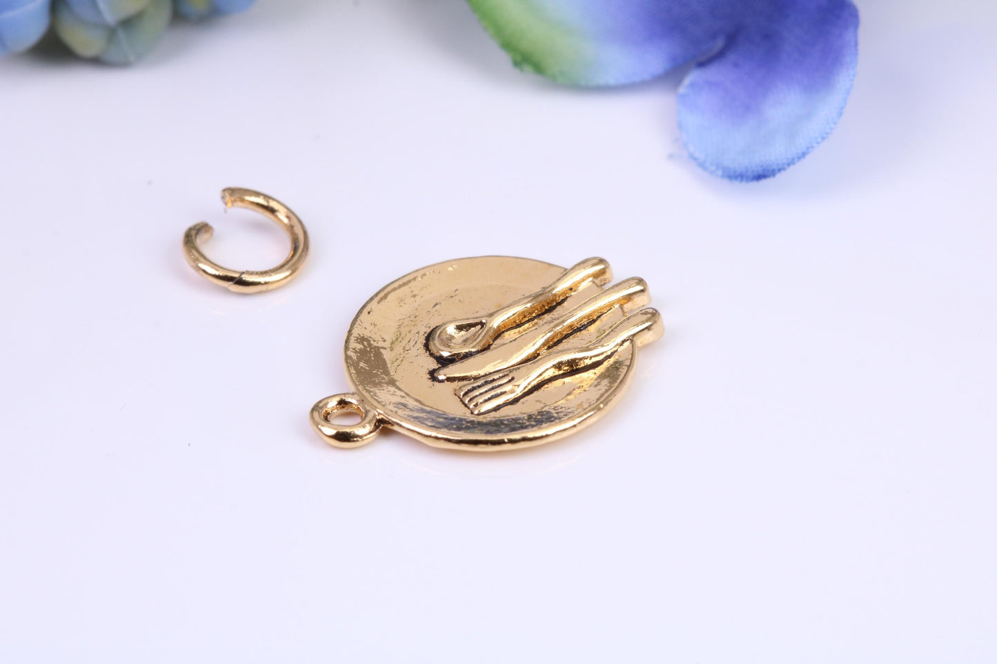 Dinner Plate Charm, Made from Solid Cast Yellow Gold, British Hallmarked
