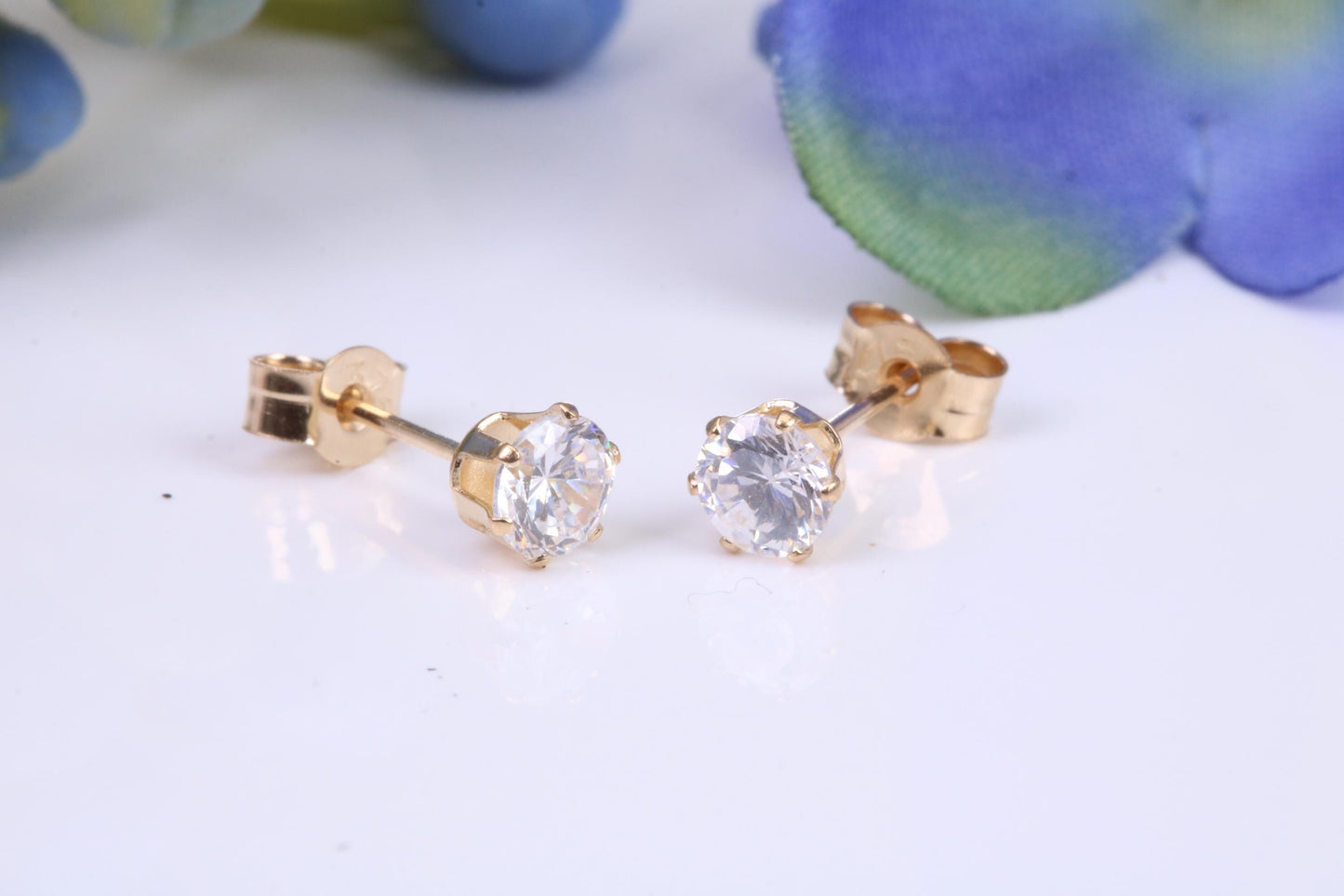 4 mm Round Cubic Zirconia Six Claw set Stud Earrings, Made from Solid 9ct Yellow Gold