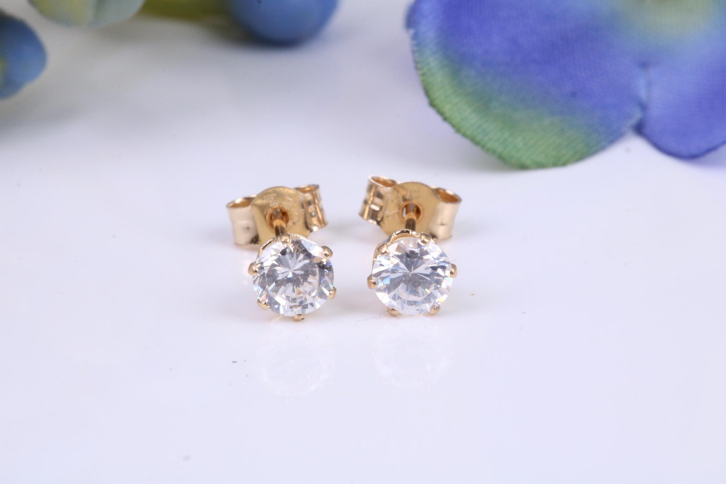 4 mm Round Cubic Zirconia Six Claw set Stud Earrings, Made from Solid 9ct Yellow Gold