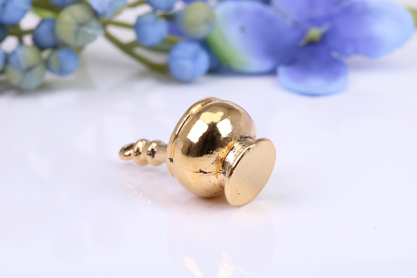Mortar and Pestle Charm, Traditional Charm, Made from Solid Cast Yellow Gold, British Hallmarked