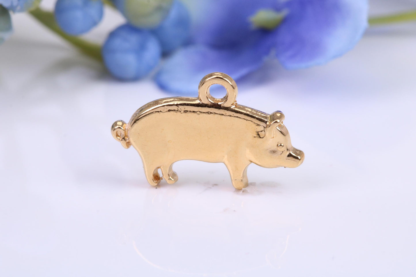 Pig Charm, Traditional Charm, Made from Solid Yellow Gold, British Hallmarked, Complete with Attachment Link