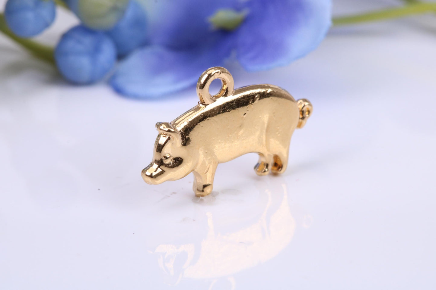 Pig Charm, Traditional Charm, Made from Solid Yellow Gold, British Hallmarked, Complete with Attachment Link