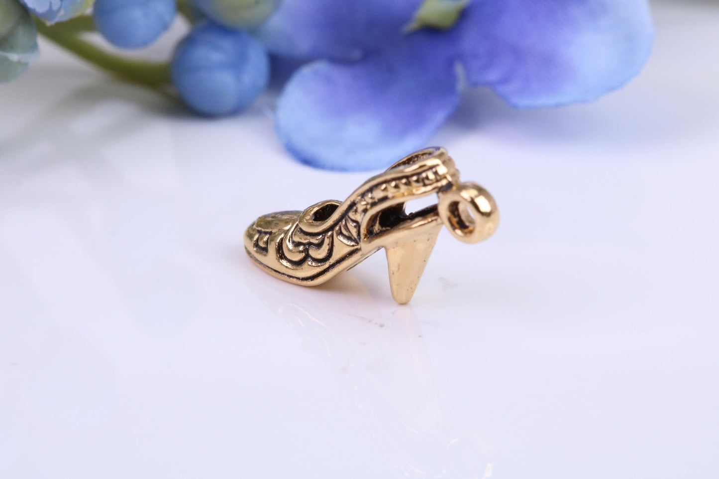 Stiletto Charm, Made from Solid Cast Yellow Gold, British Hallmarked, Complete with Attachment Link