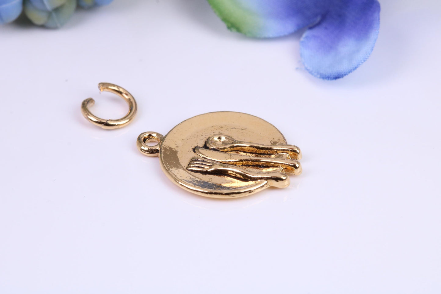 Dinner Plate Charm, Made from Solid Cast Yellow Gold, British Hallmarked