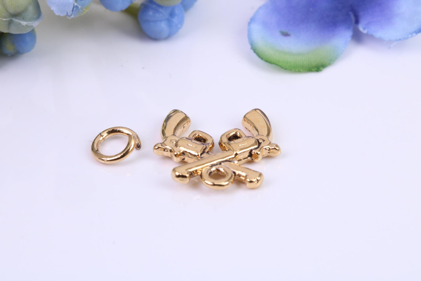 Pair of Revolver Charm, Made from Solid Cast Yellow Gold, British Hallmarked