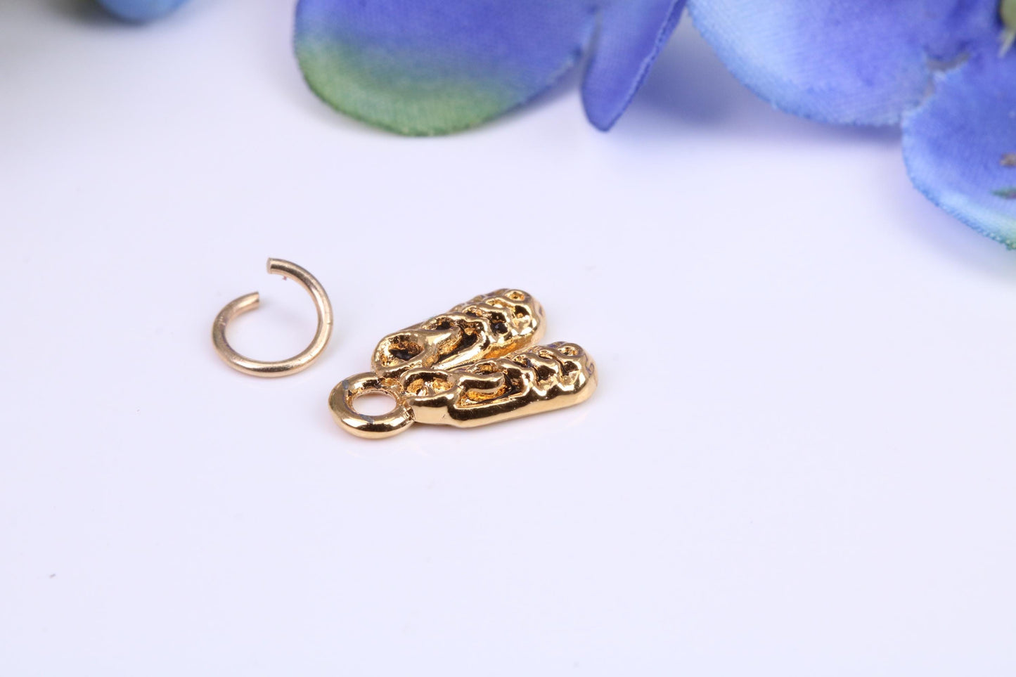 Baby Shoes Charm, Made from Solid Yellow Gold, British Hallmarked, Complete with Attachment Link