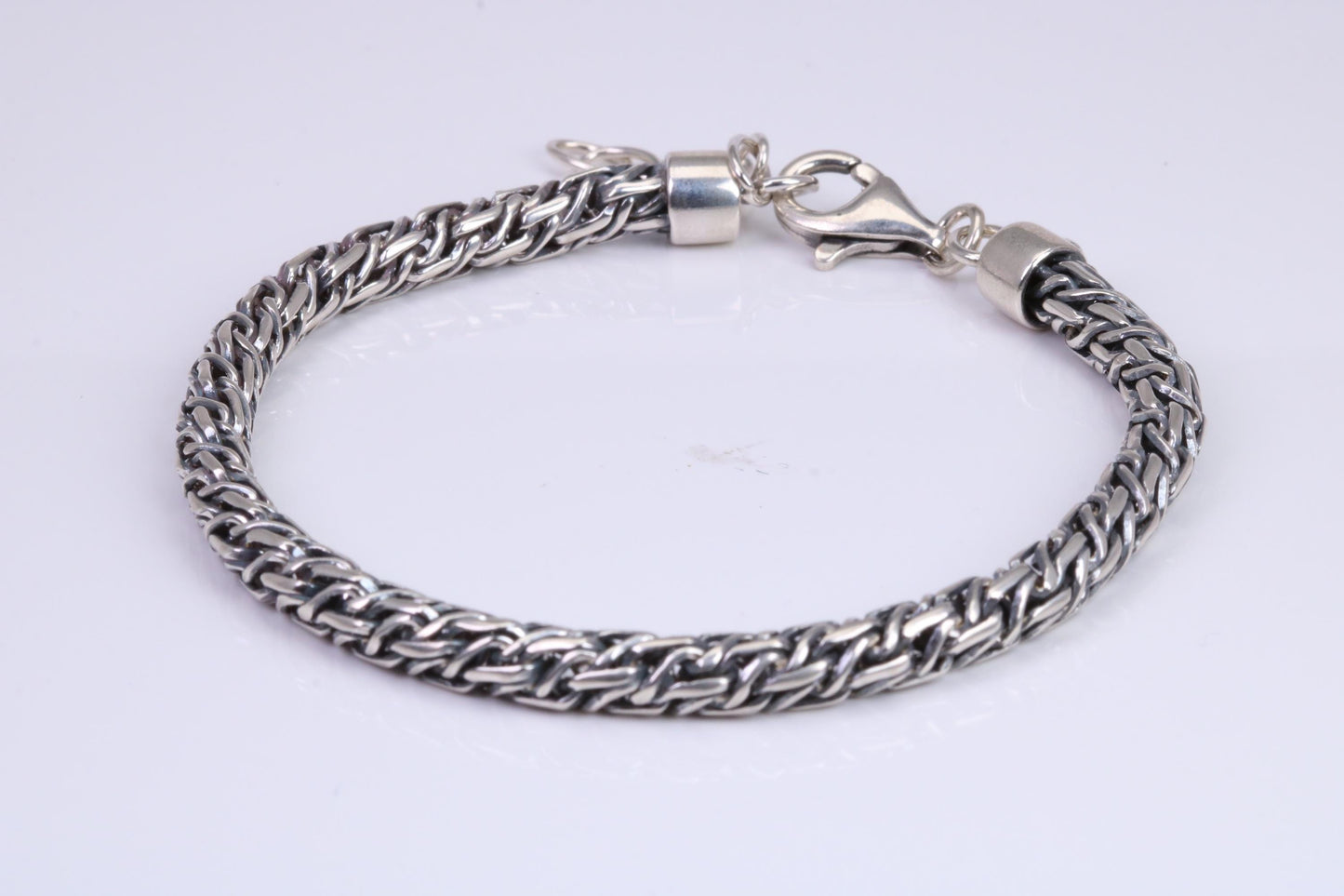 Gents Cuban Bracelet, made from solid Sterling Silver, 8.50 Inches Long x 5 mm wide, British Hallmarked