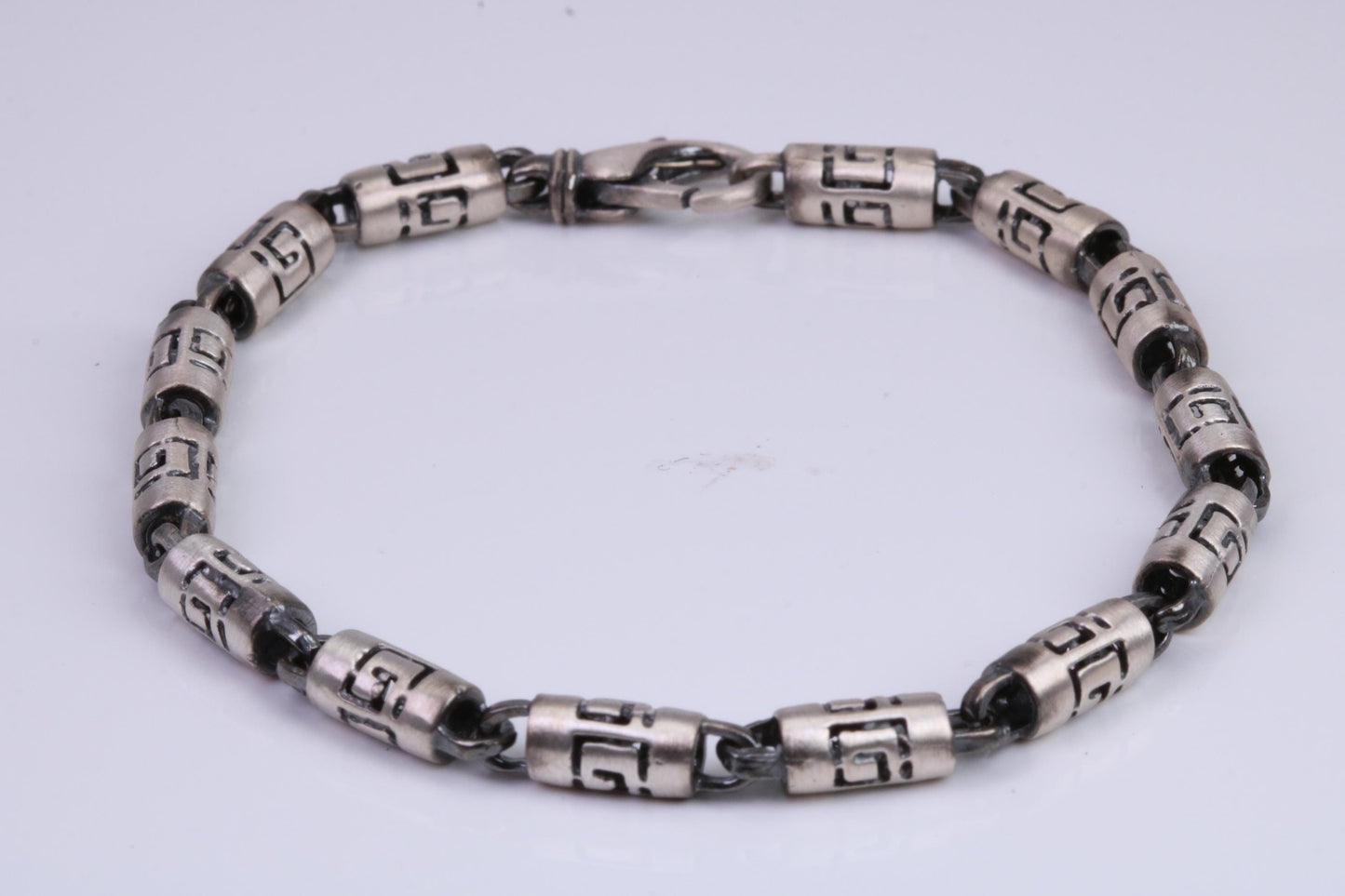 Unisex Cuban Bracelet, made from solid Sterling Silver, 8 Inches Long x 5 mm wide