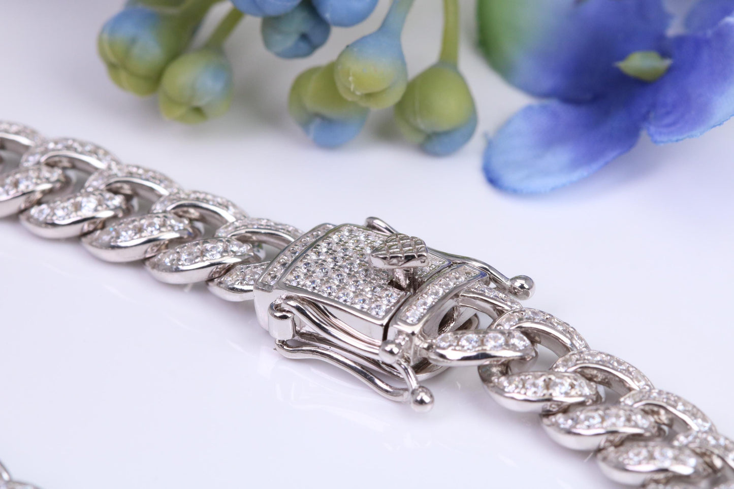 Gents Heavy Cuban Link Bracelet, AAA Graded C Z, Made from solid Sterling Silver, 8.50 Inches Long and 9 mm Wide, British Hallmarked