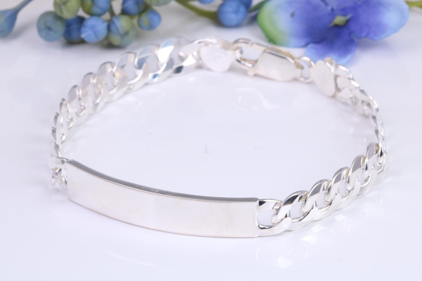 Gents Diamond cut Curb Link Bracelet, Made from solid Sterling Silver, 8 Inches Long and 8 mm Wide, British Hallmarked