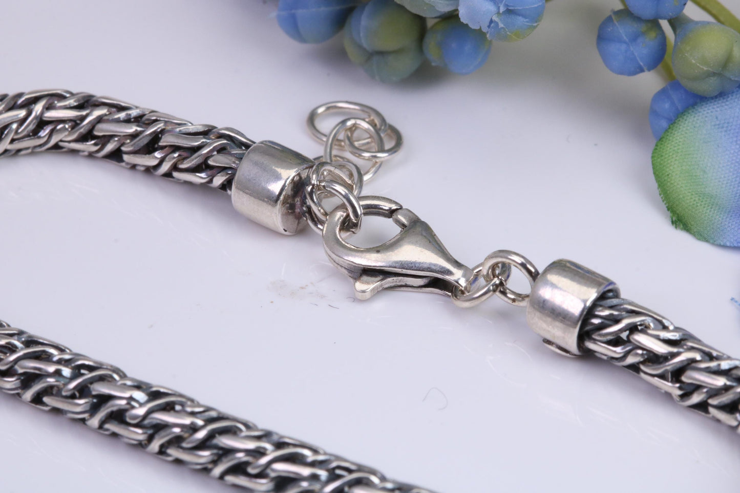 Gents Cuban Bracelet, made from solid Sterling Silver, 8.50 Inches Long x 5 mm wide, British Hallmarked