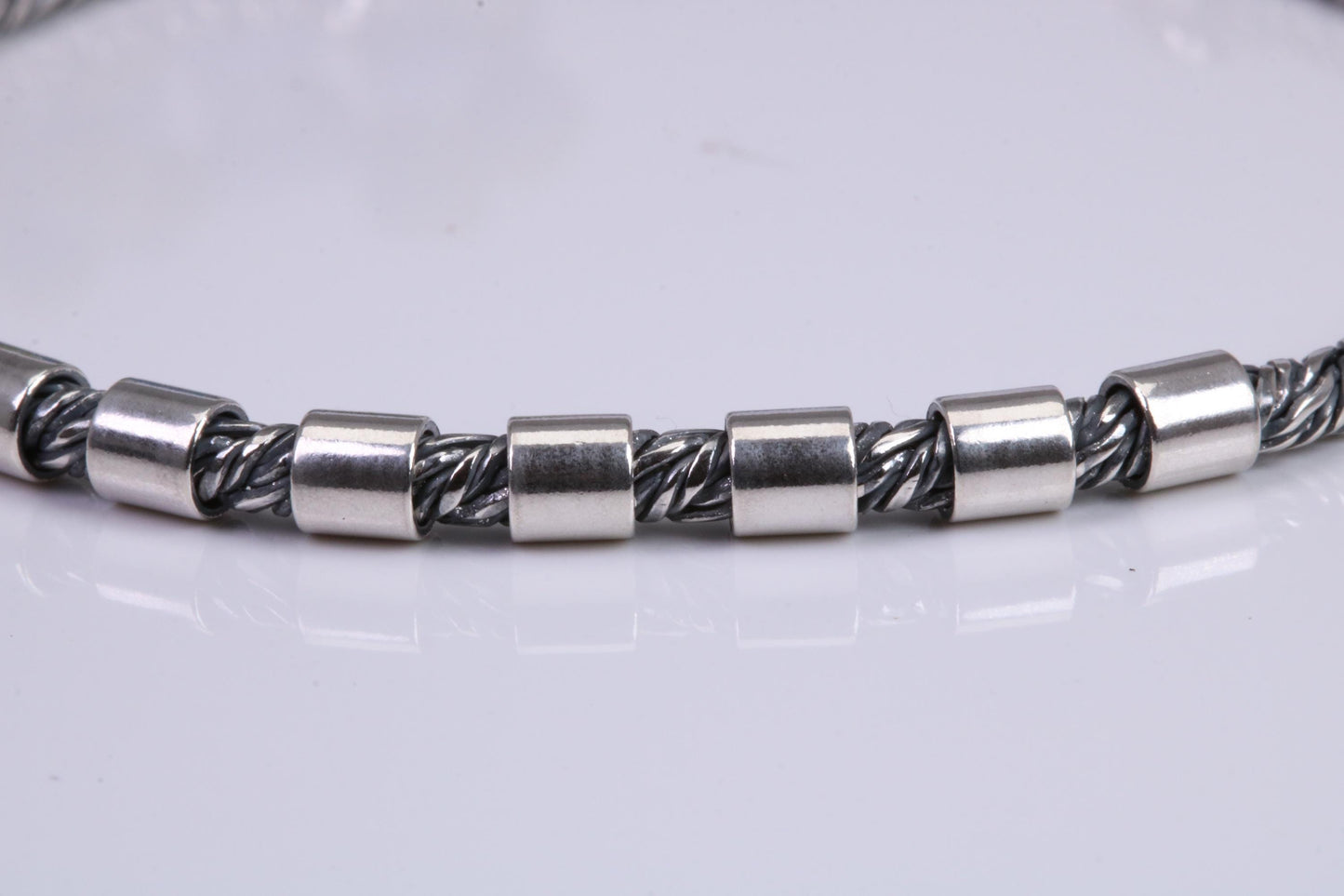 Unisex Cuban Bracelet, made from solid Sterling Silver, 9 Inches Long x 4 mm wide, Length adjustable chain
