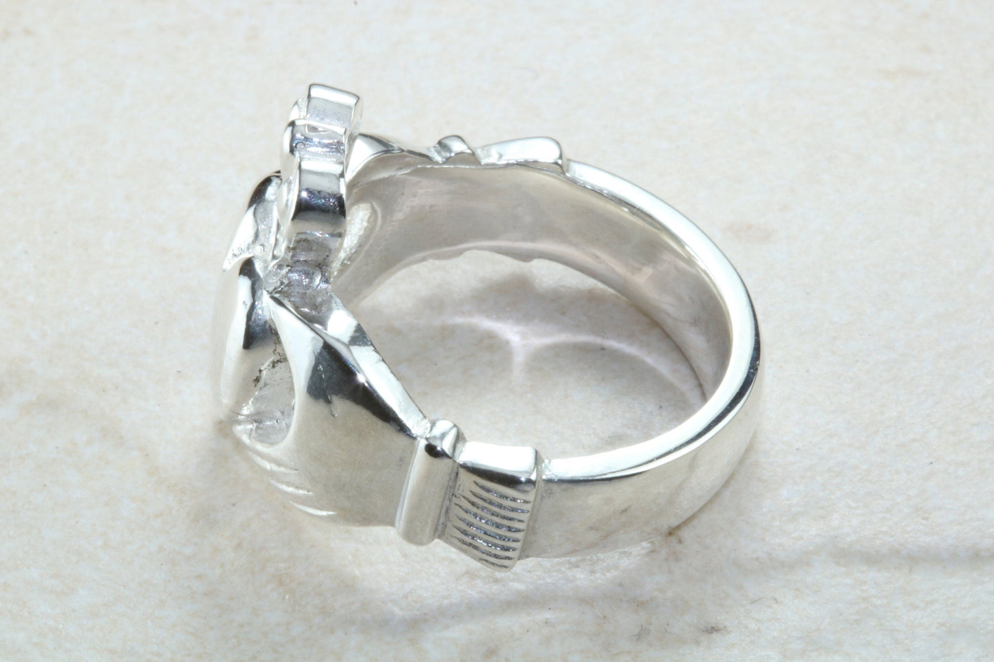 Very large and very very heavy Claddagh ring, solid silver, for ladies or gents. Available in silver, yellow gold, white gold and platinum