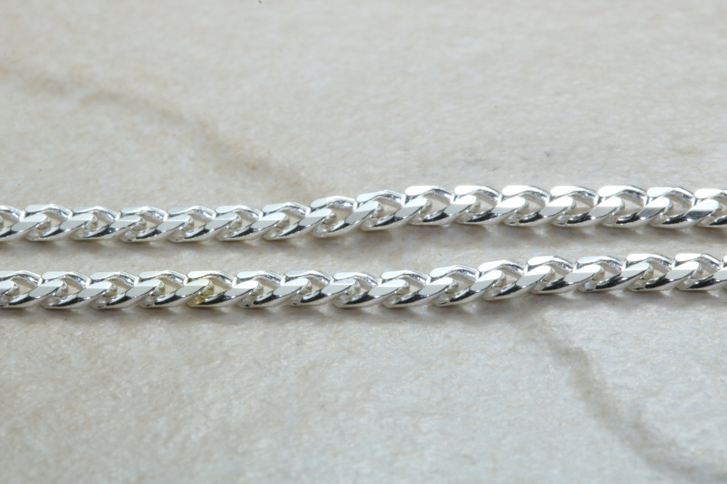 Silver diamond cut curb Chain. Silver chain with diamond cut links. 22 inch Length. Perfect for pendants or worn on its own.