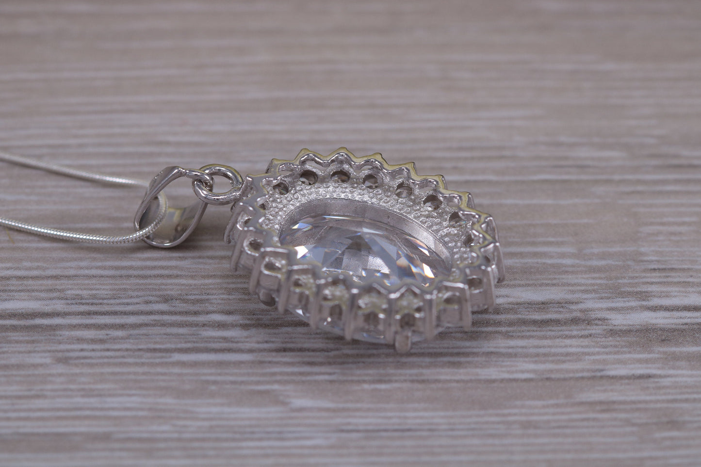 Very Large C Z set Cluster Necklace
