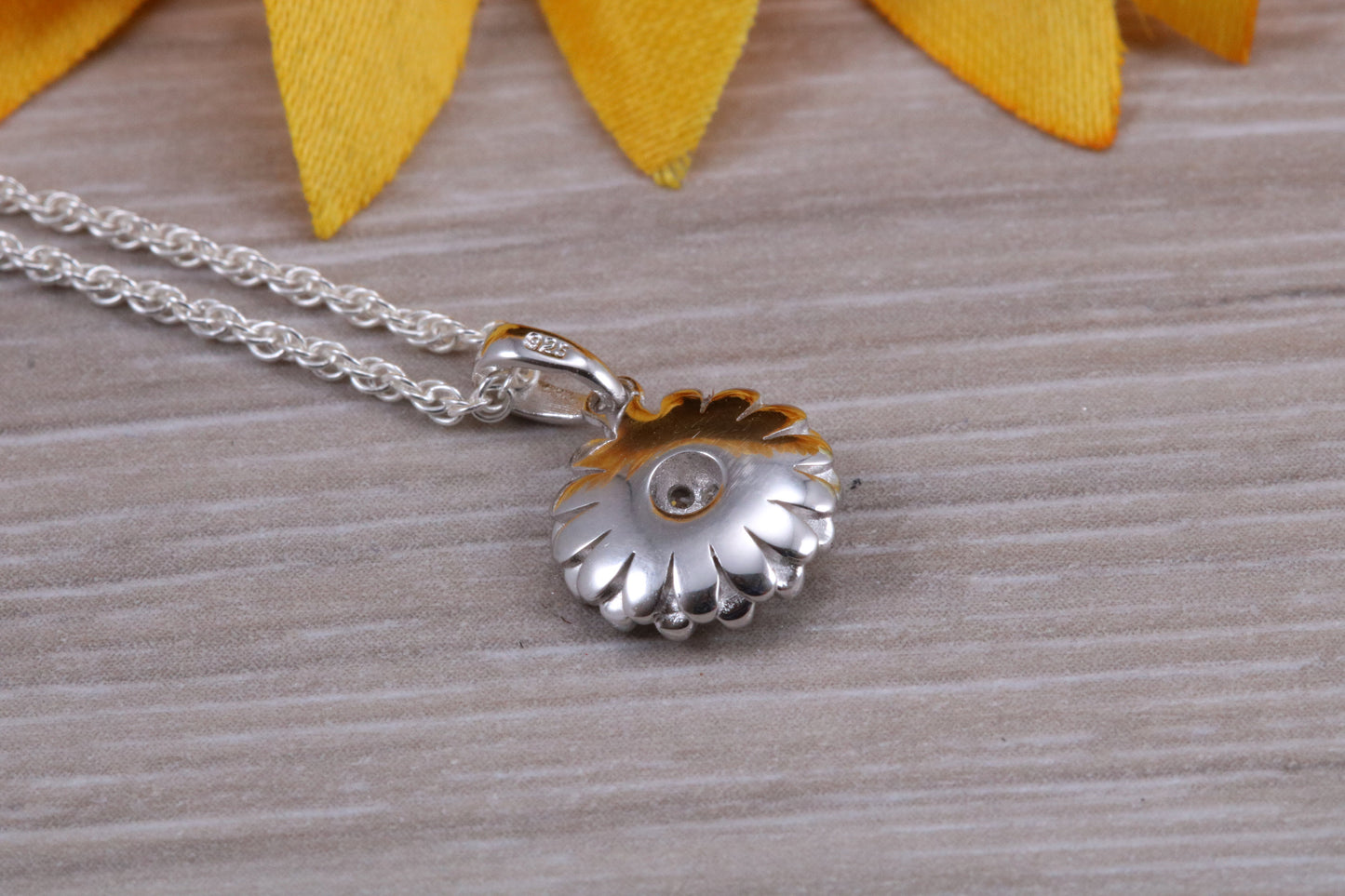 Daisy Flower Stud Earrings with Matching Necklace